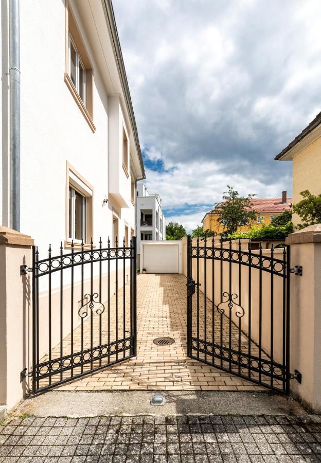 Primera Villa Singen Bagian luar foto